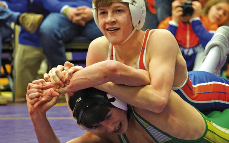 Photo by Michele Heck Sophomore Hunter Brewer fights for hand control with his opponent from North Platte St. Patrick’s during the Western Trails Conference Tournament. Brewer would finish in fourth place with a 2-2 record.