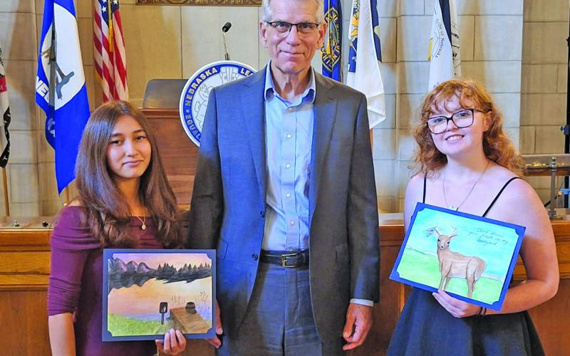 Courtesy Photo Lt. Gov. Joe Kelly and Nebraska Department of Water, Energy, and Environment Director Jesse Bradley honored 13 students whose artwork was chosen to be part of the 2027 “Nebraska: Don’t Waste It!” Calendar. Pictured with the Lt. Gov from Gordon-Rushville High School include Eliza Golden and Haley Dane who had their artwork chosen as winners of the contest. See the full story on Page 2!