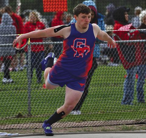 Photo by Melissa Grover Senior Colton Archibald spins prior to his Discus attempt. Archibald and the Mustangs will head to Bayard for the Class C-9 District Meet on Thursday, May 9.