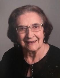 Loretta Kacere