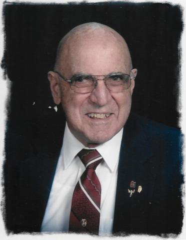 Lloyd Hunzeker
