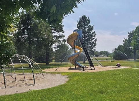 Photo by Tessa Hurlburt Fairview Park, home of the famous “Curly Slide”, is on the docket for some new equipment. The City Council discussed those options during their recent meeting.
